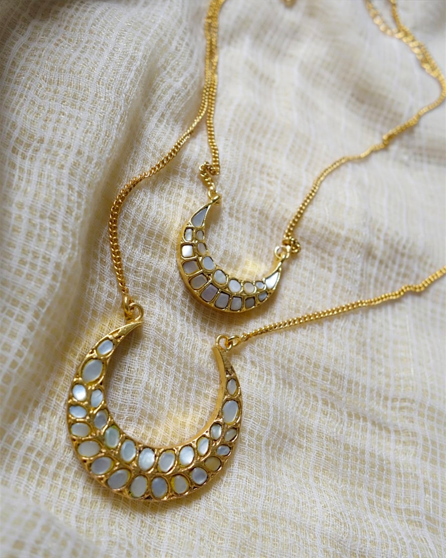 Mother of Pearls Chaad Neckpiece