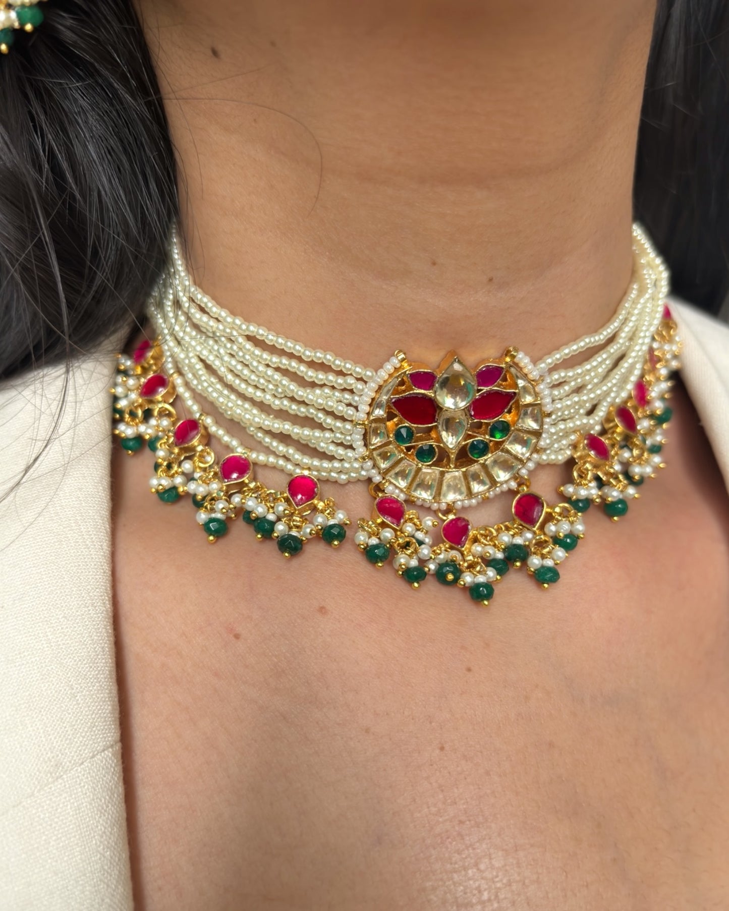 Kritika Kundan Choker with Studs