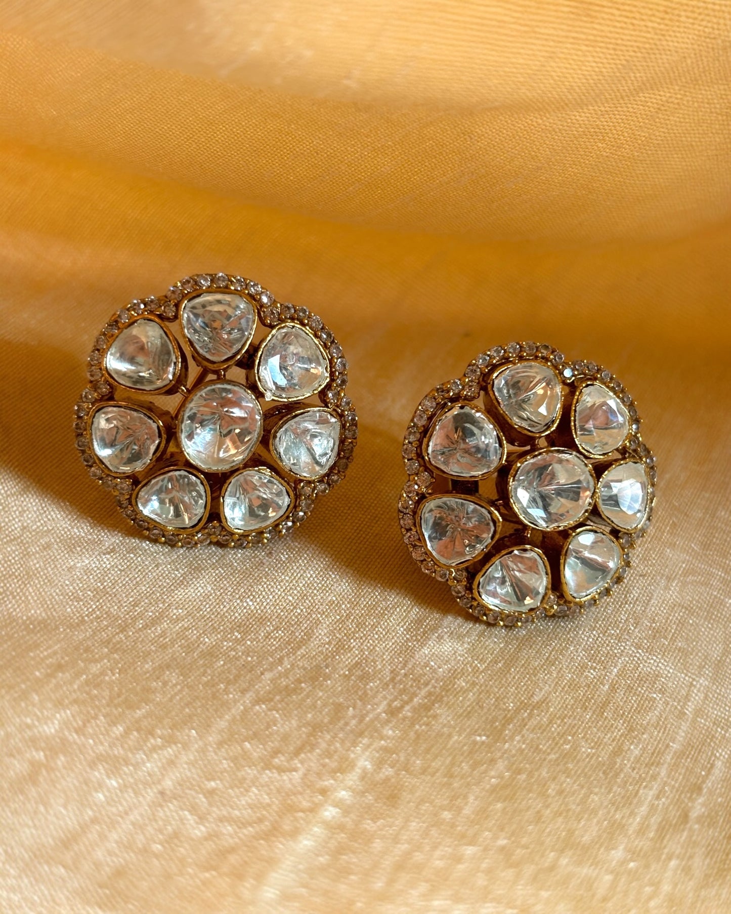 Pankhuri Kundan Studs