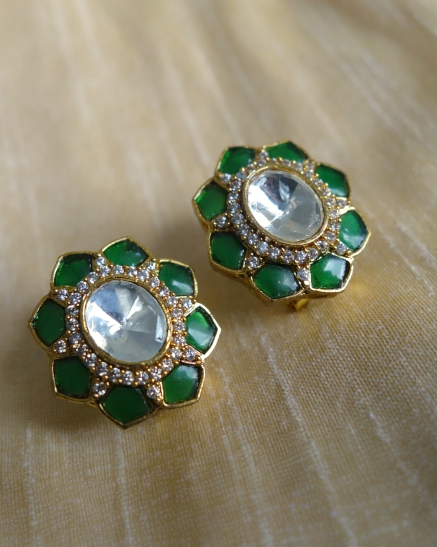Heena Mini Kundan Studs