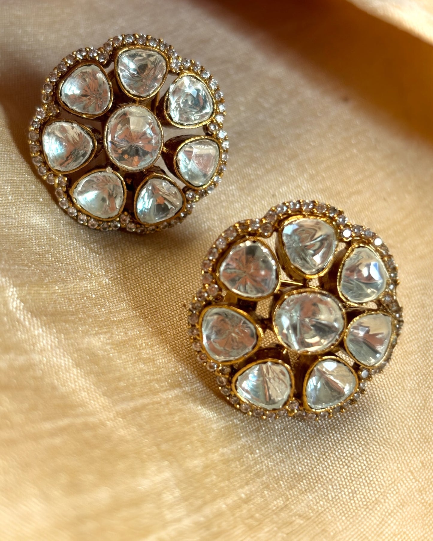 Pankhuri Kundan Studs
