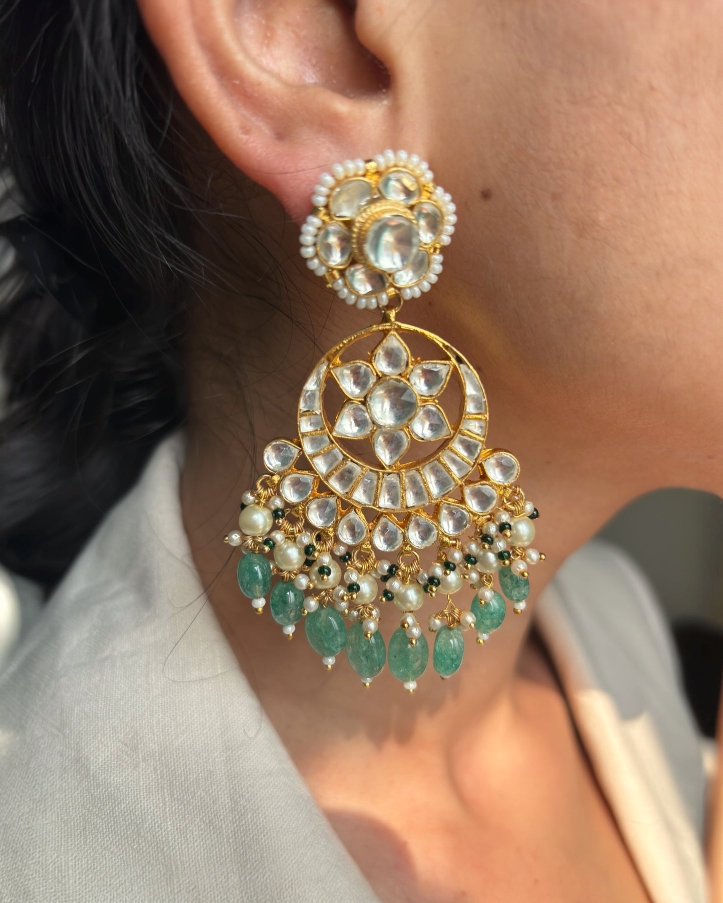 Meenakshi Kundan Chandbaalis