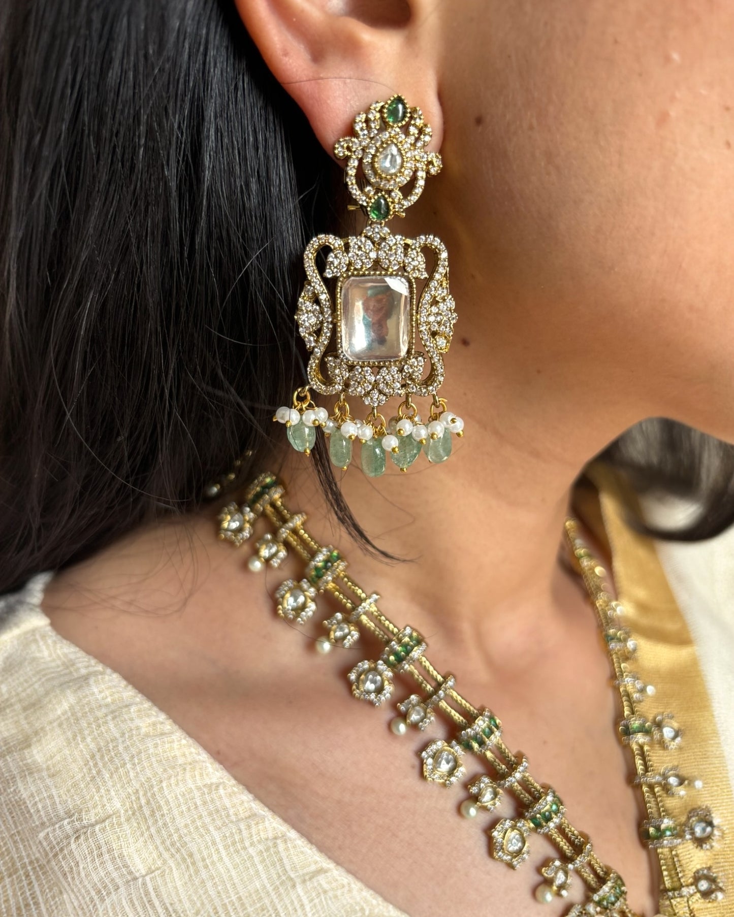 Varini Necklace with Earrings