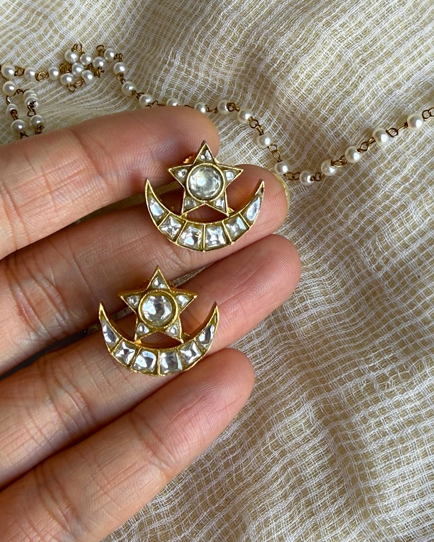 Chandrika Neckpiece with Studs