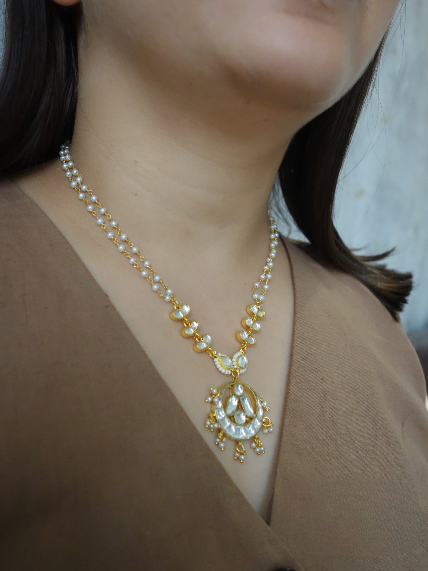 Parul Kundan Neckpiece