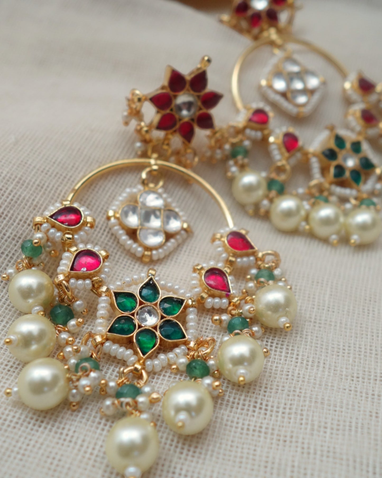 Srishti Kundan Chandbaalis