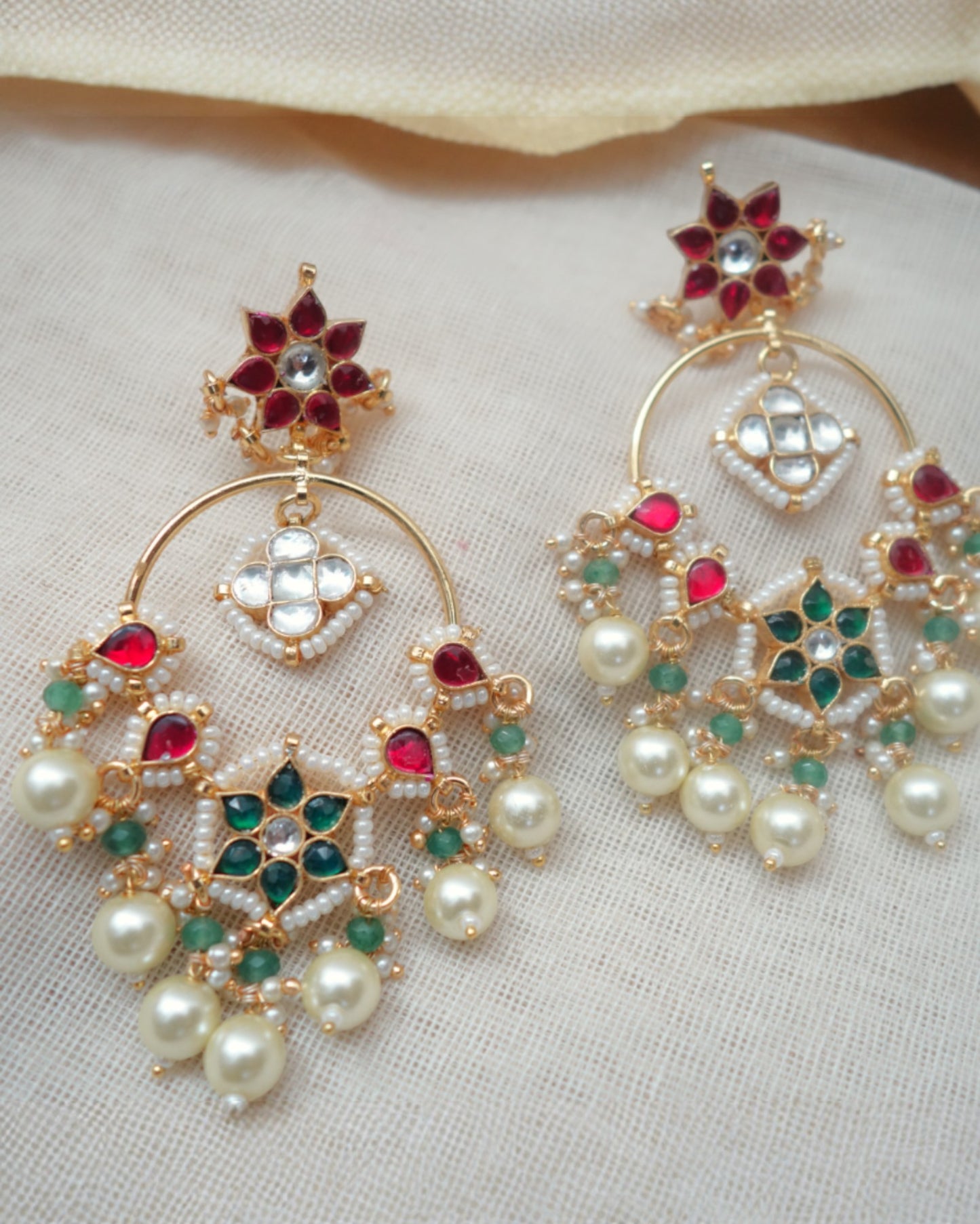 Srishti Kundan Chandbaalis