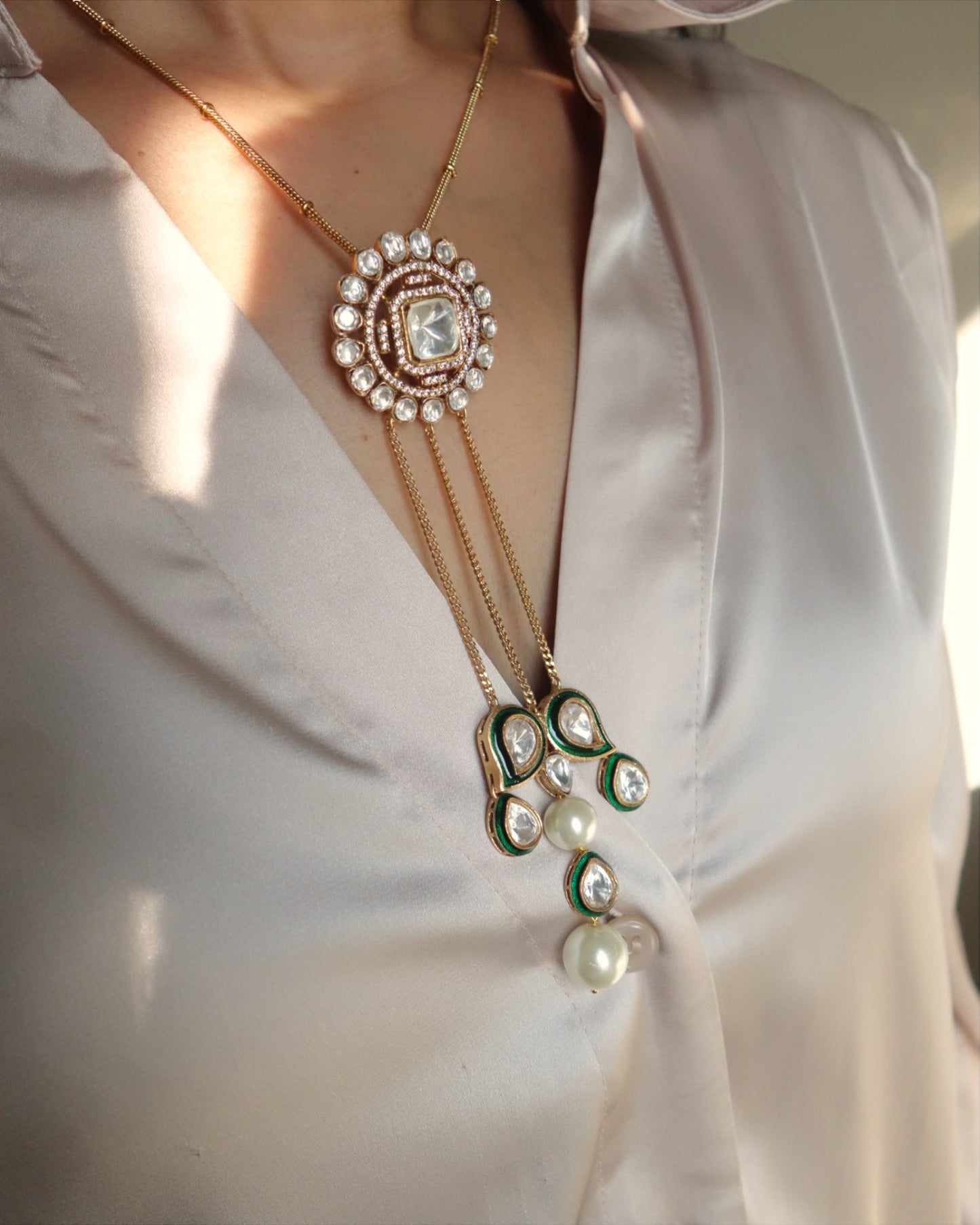 Ambika Necklace set with earrings