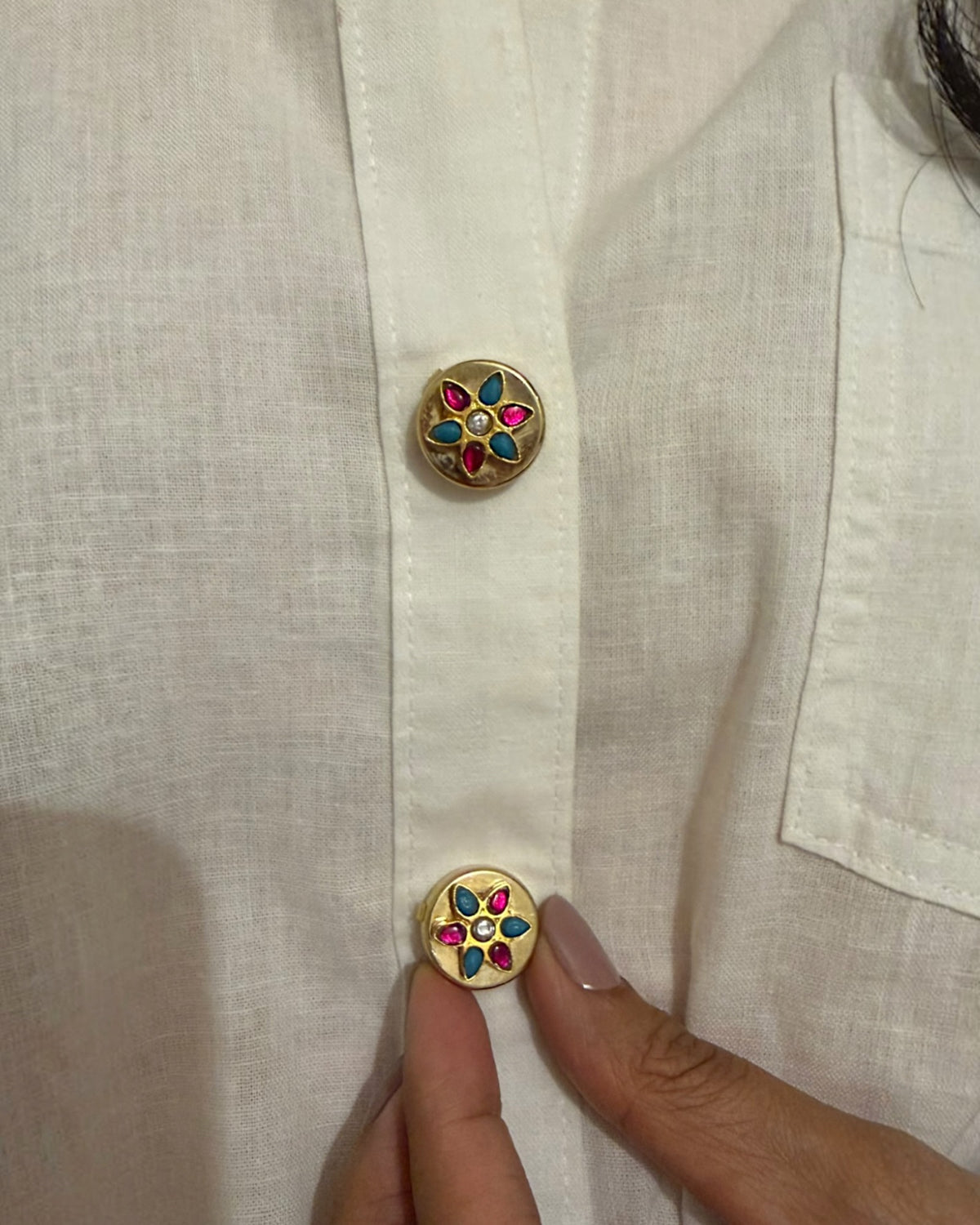 Kashi Kundan button clip (set of 2)