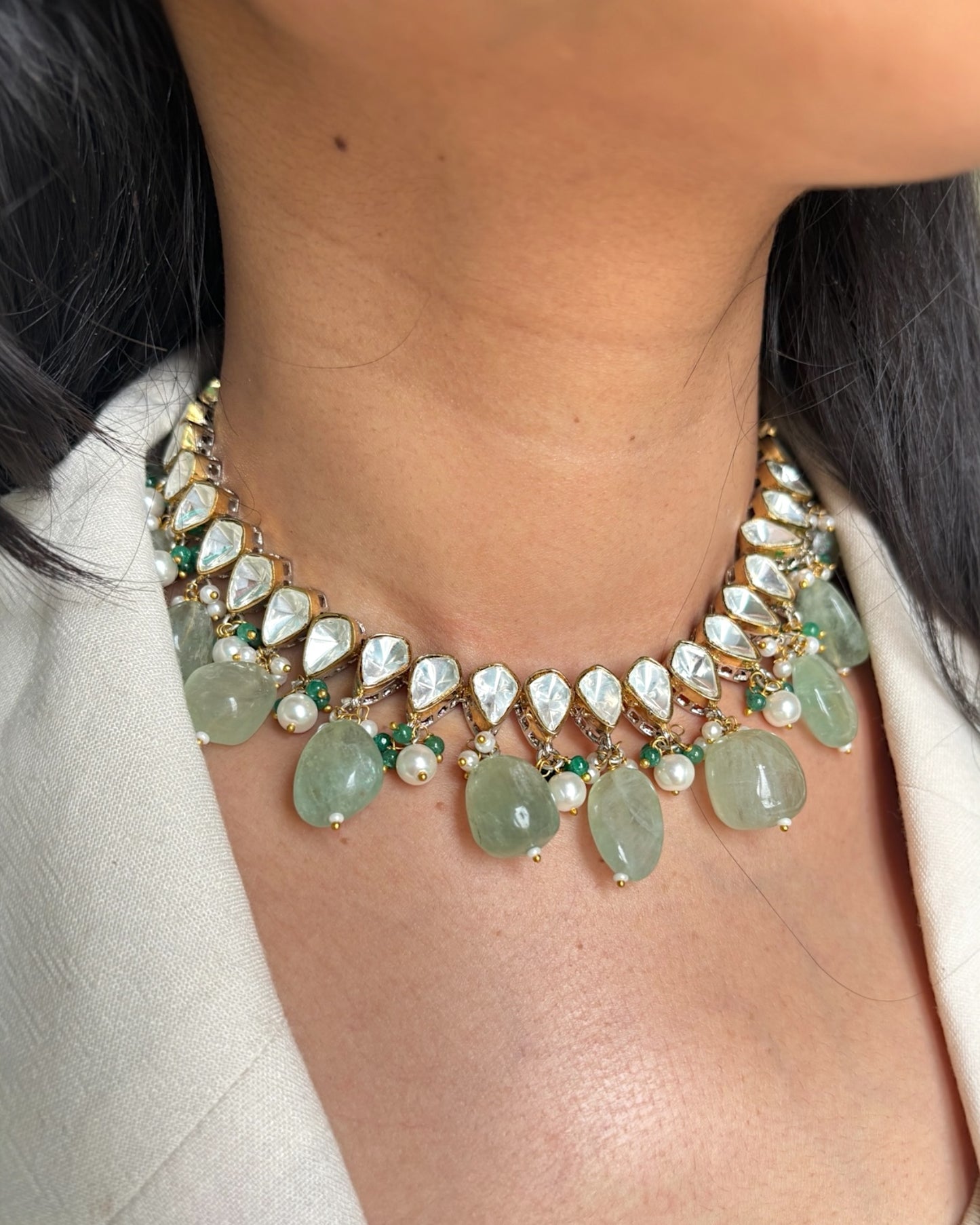 Ishita Kundan Choker with Earrings