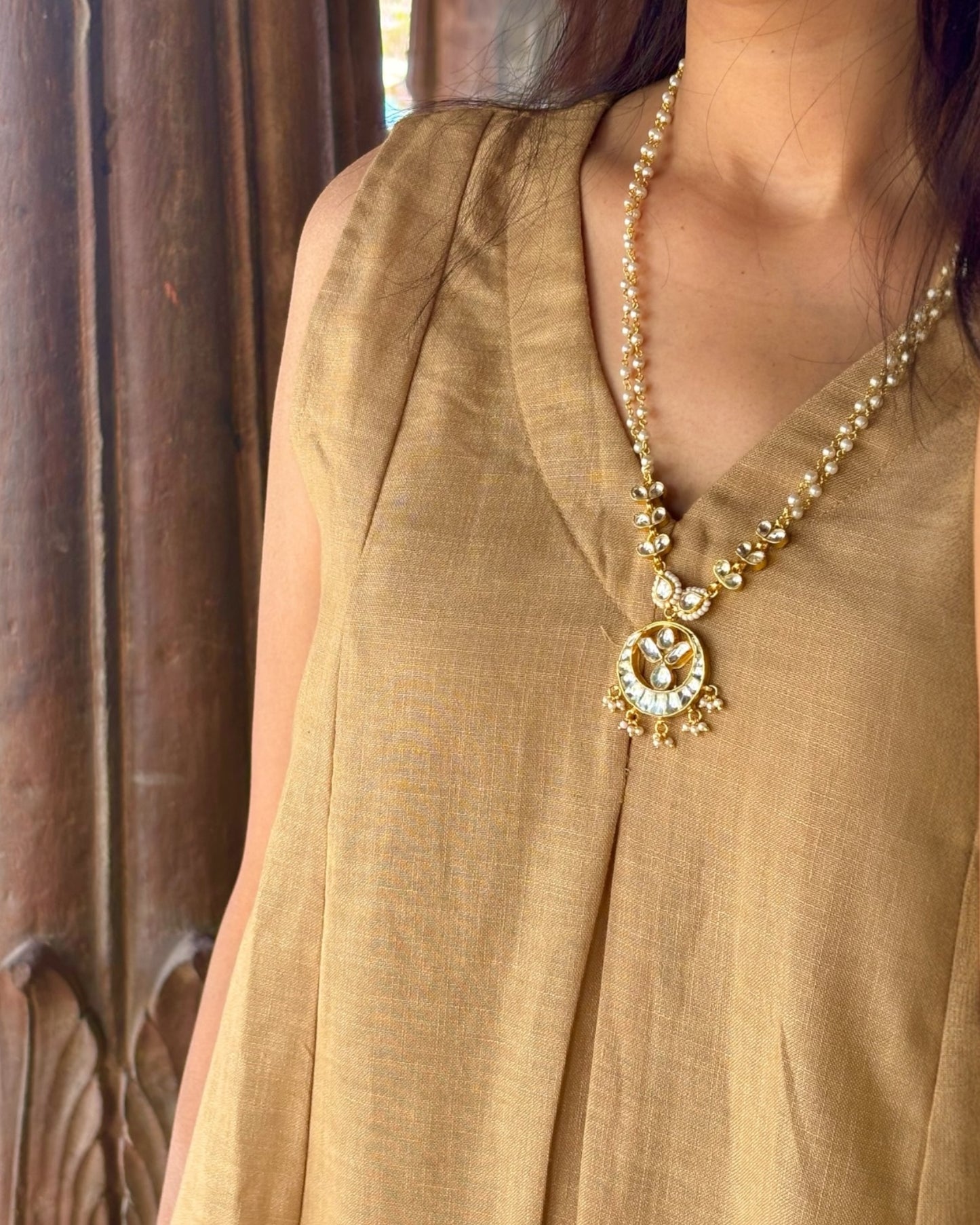 Parul Kundan Neckpiece