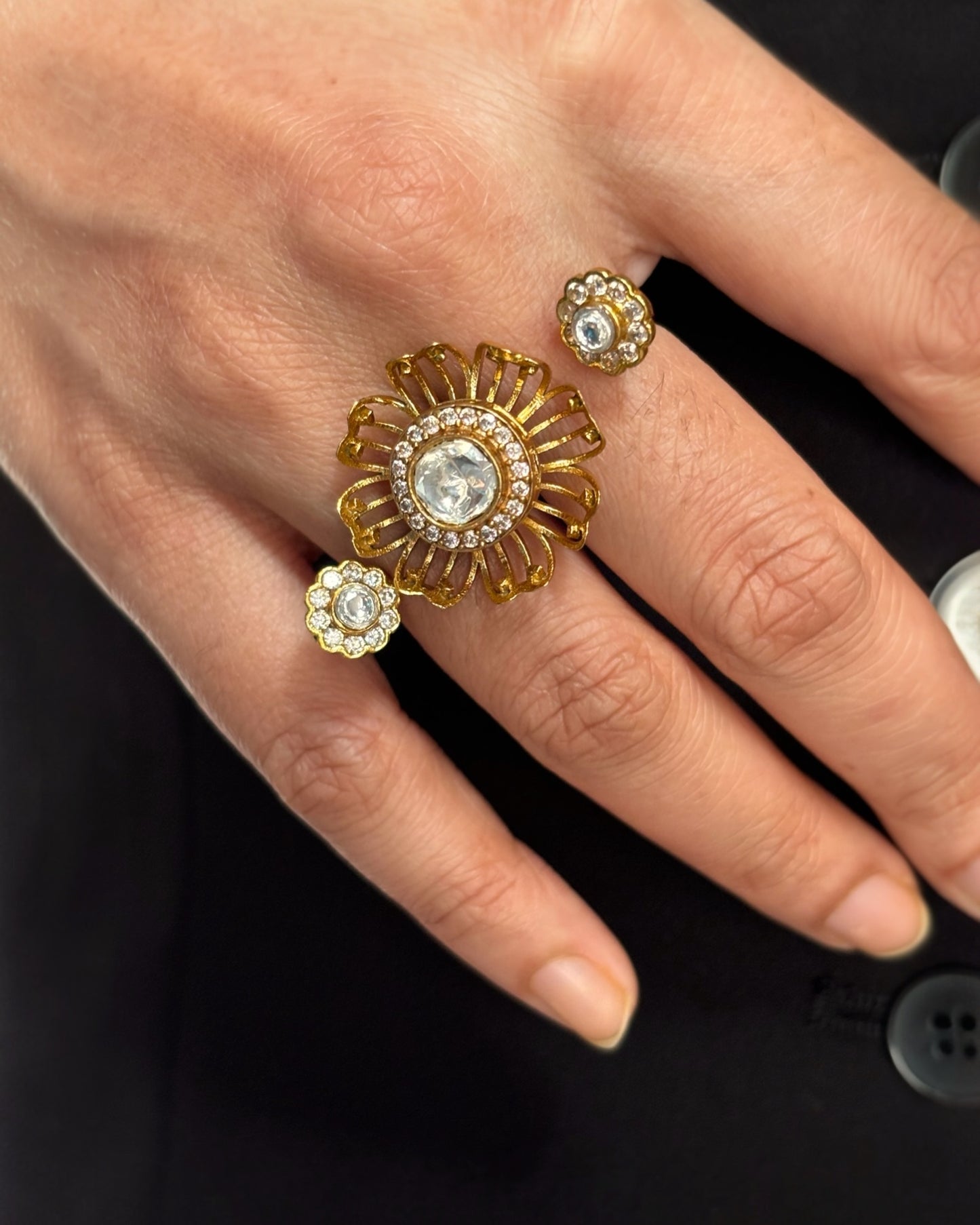 Niharika Kundan Ring