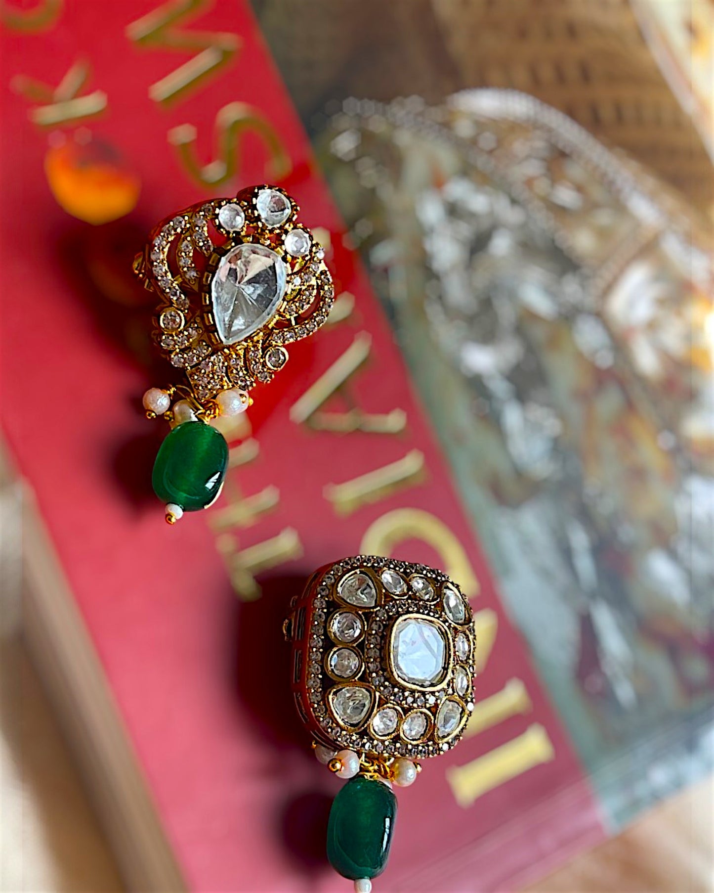 Leila Brooch Pin