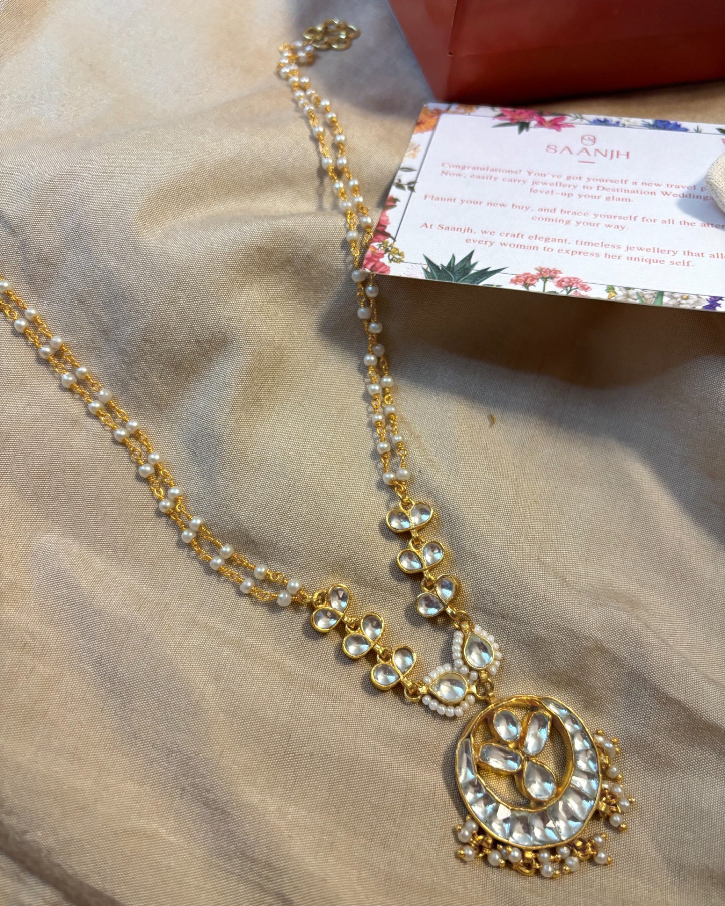 Parul Kundan Neckpiece
