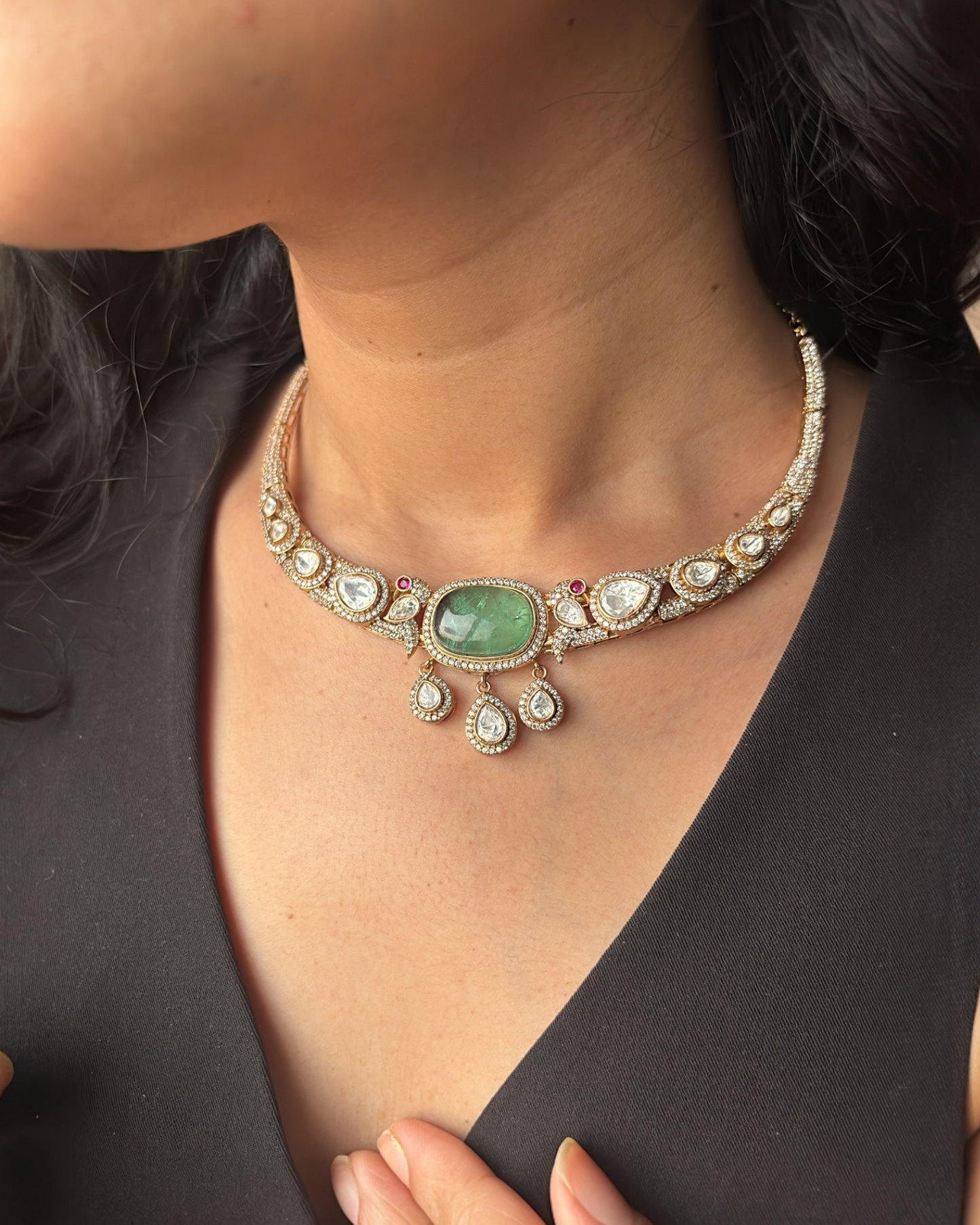 Hiral Emerlad Halsi with earrings