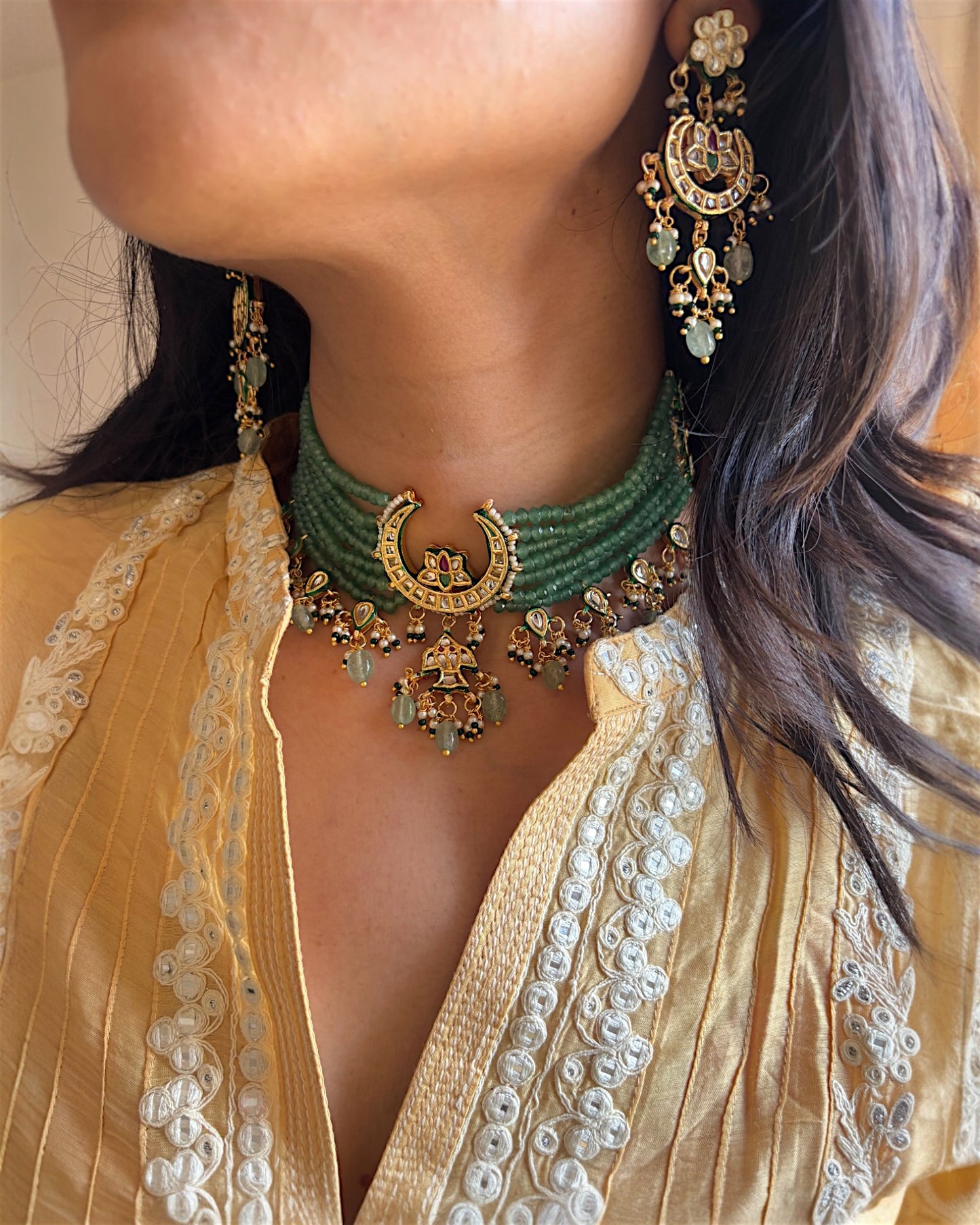Rhea Kundan Choker set