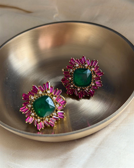 Rosa Emerald Studs