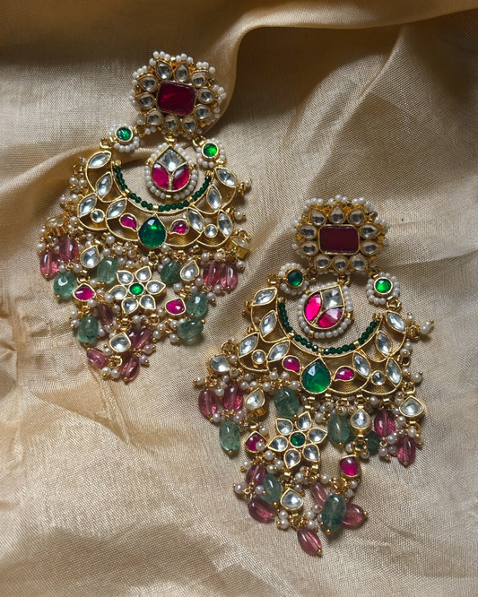 Radhya Pachi Kundan Long Earrings