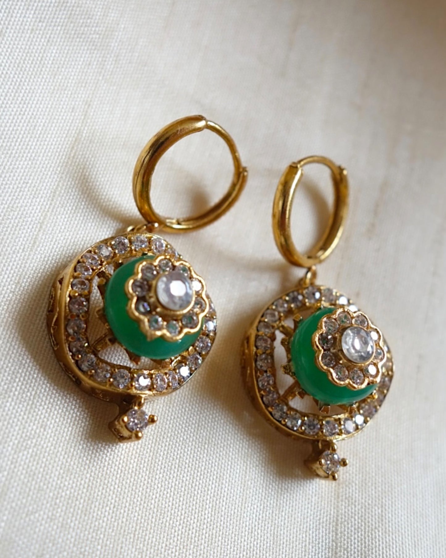 Giva Kundan Drop Baali
