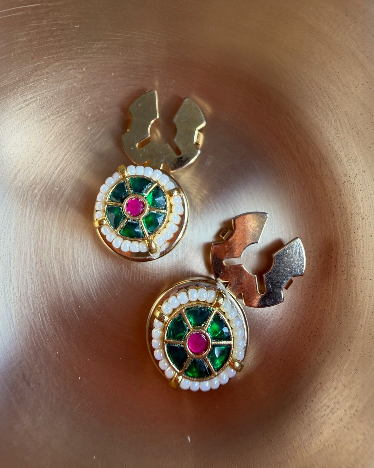 Chakra Green Button Clips (set of 2)