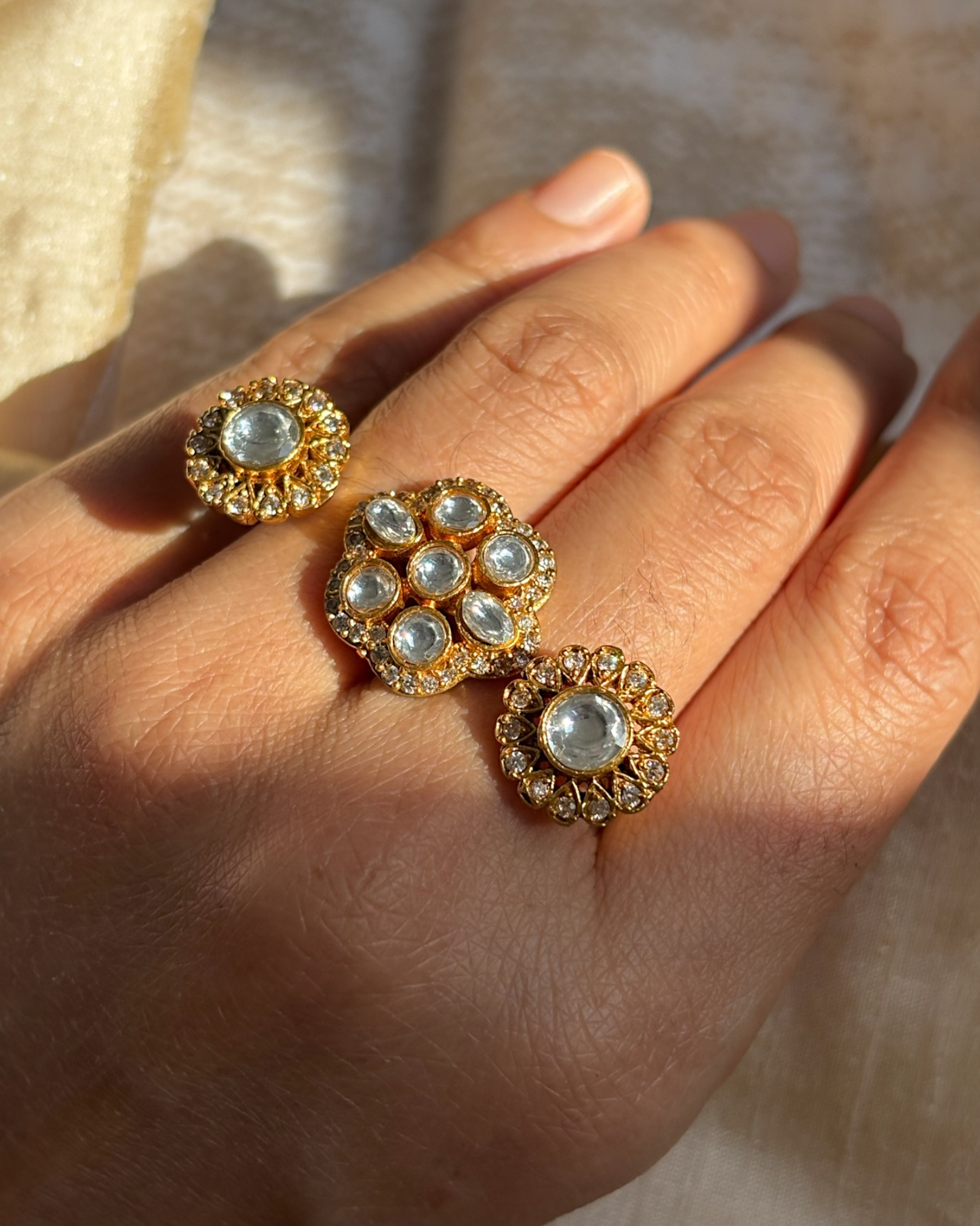 Hrishita Kundan Dual finger ring