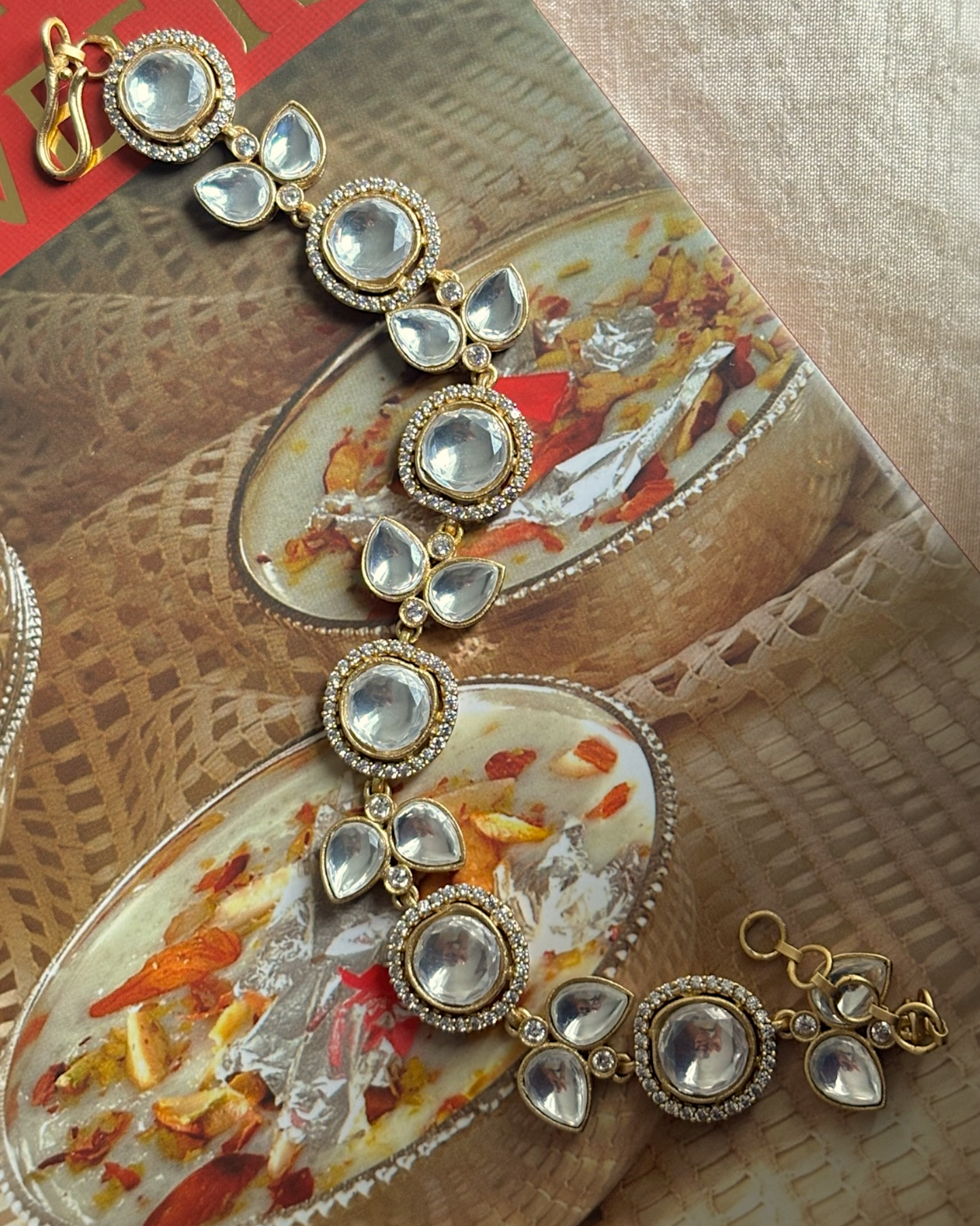 Priyamvada Kundan Bracelet