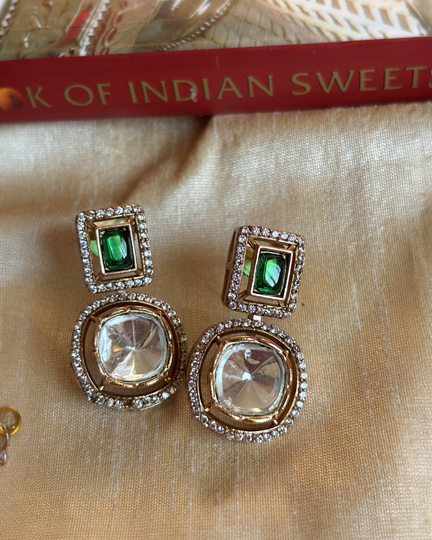 Malini Polki Hasli set