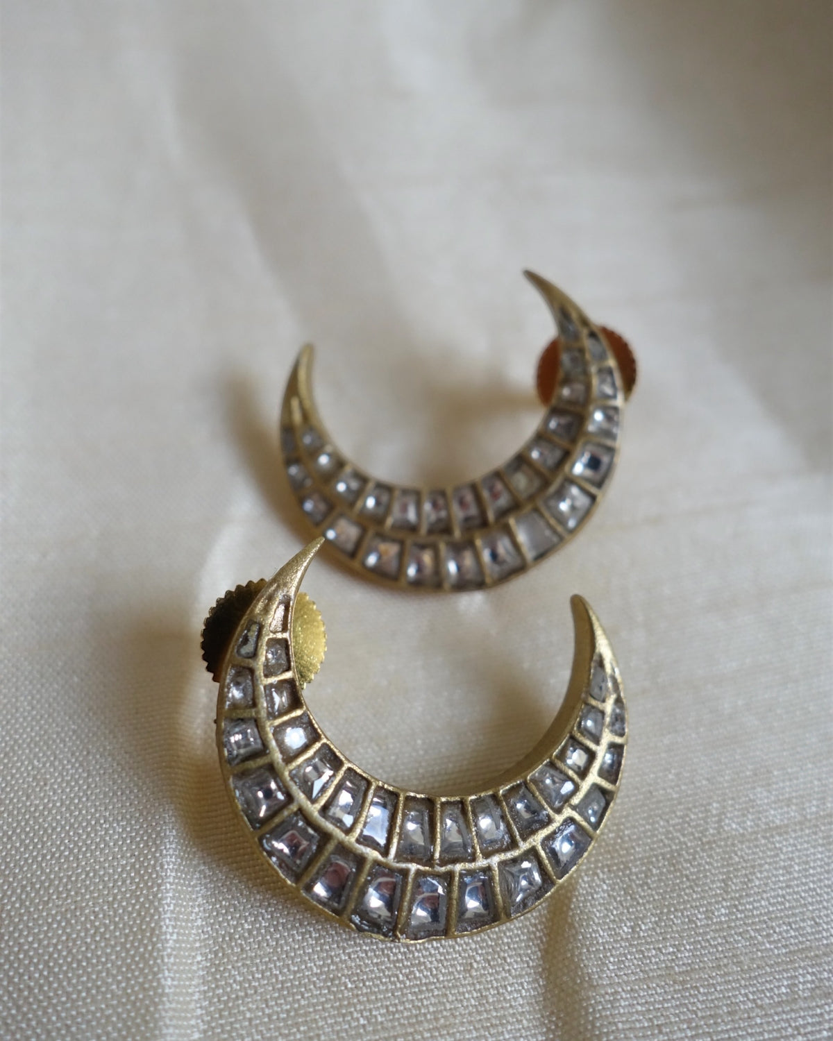 Chaand jadau earrings