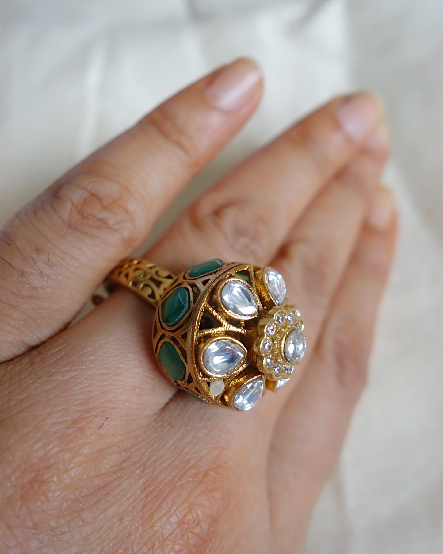 Esha flower ring