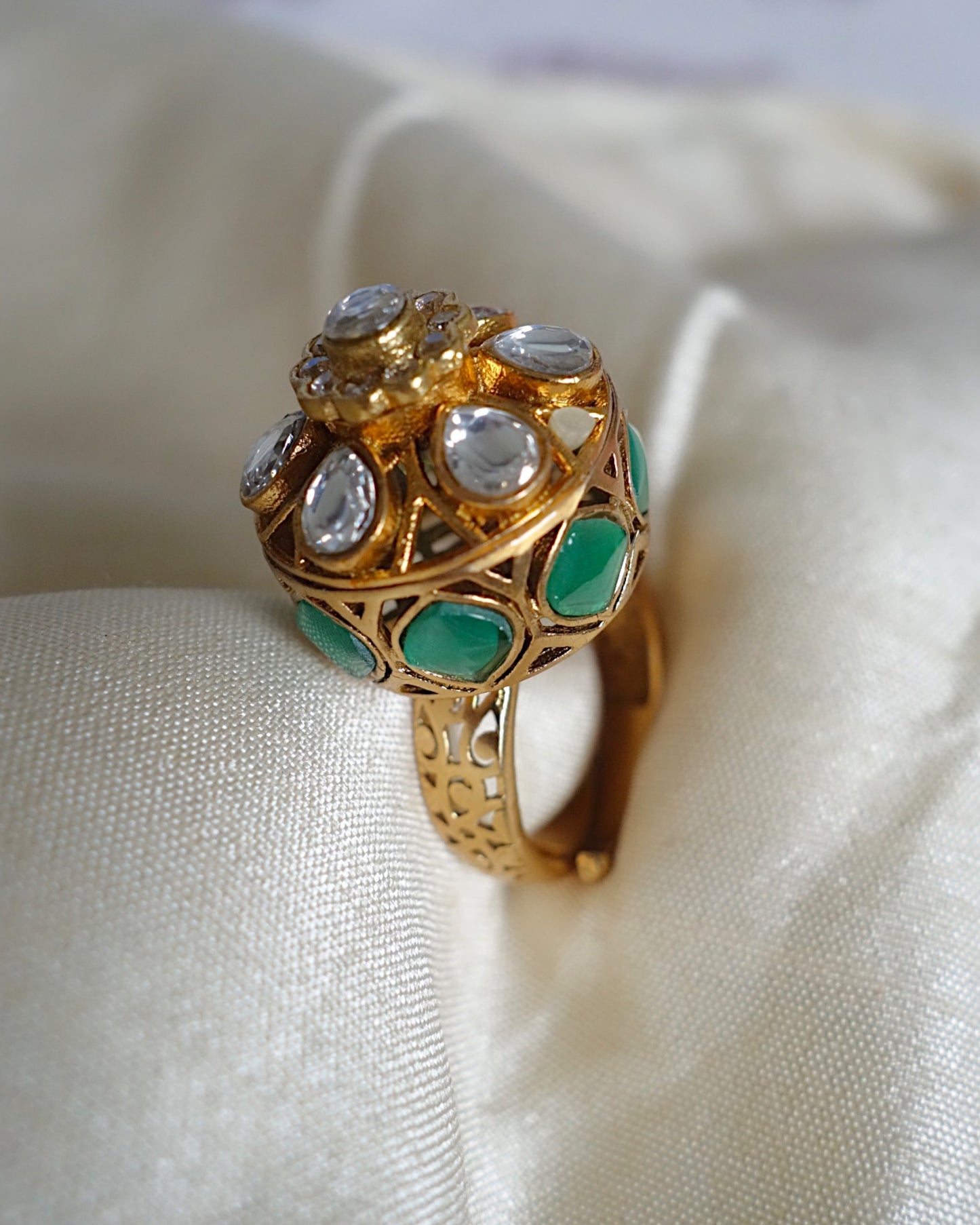 Esha flower ring