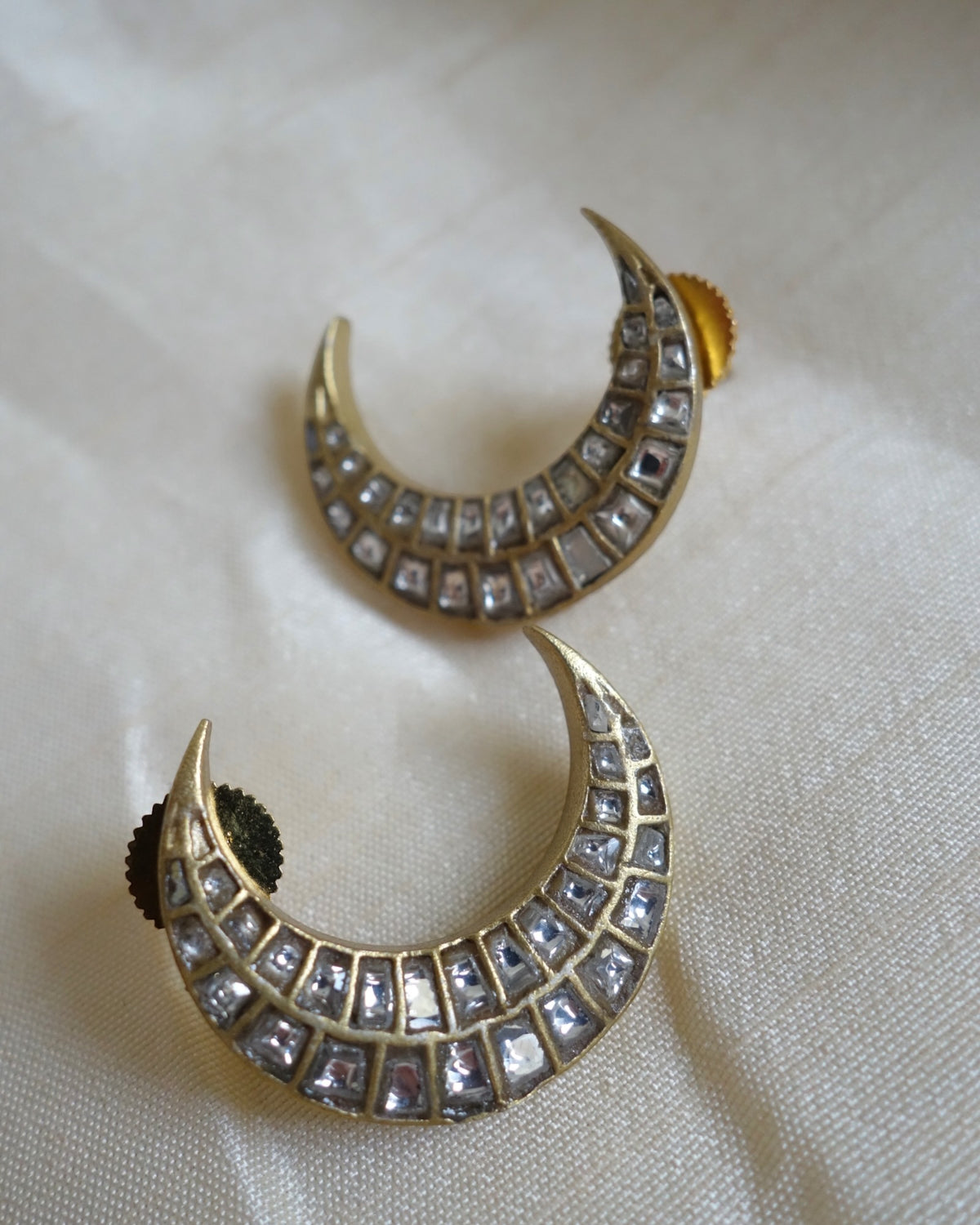Chaand jadau earrings