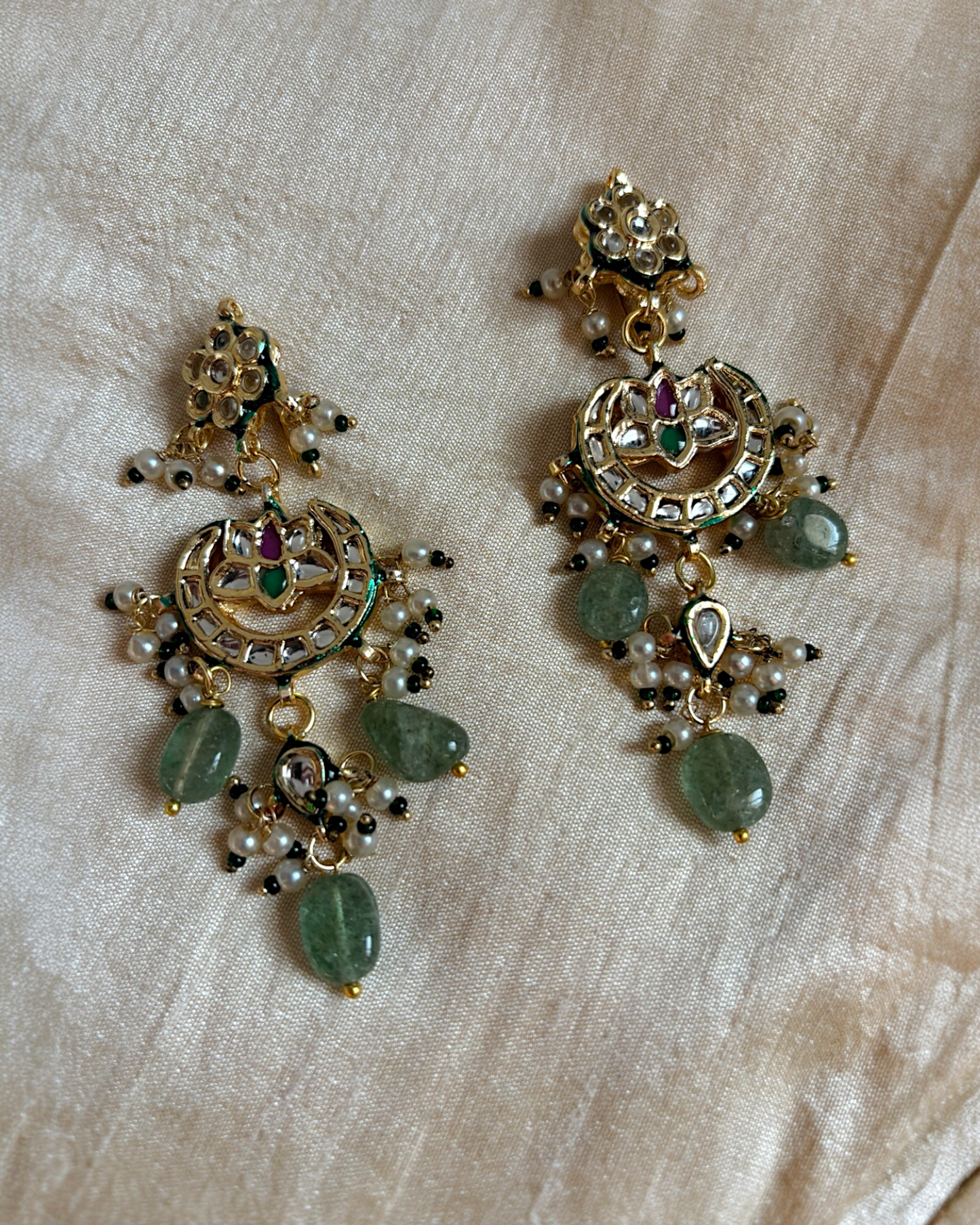 Rhea Kundan Choker set