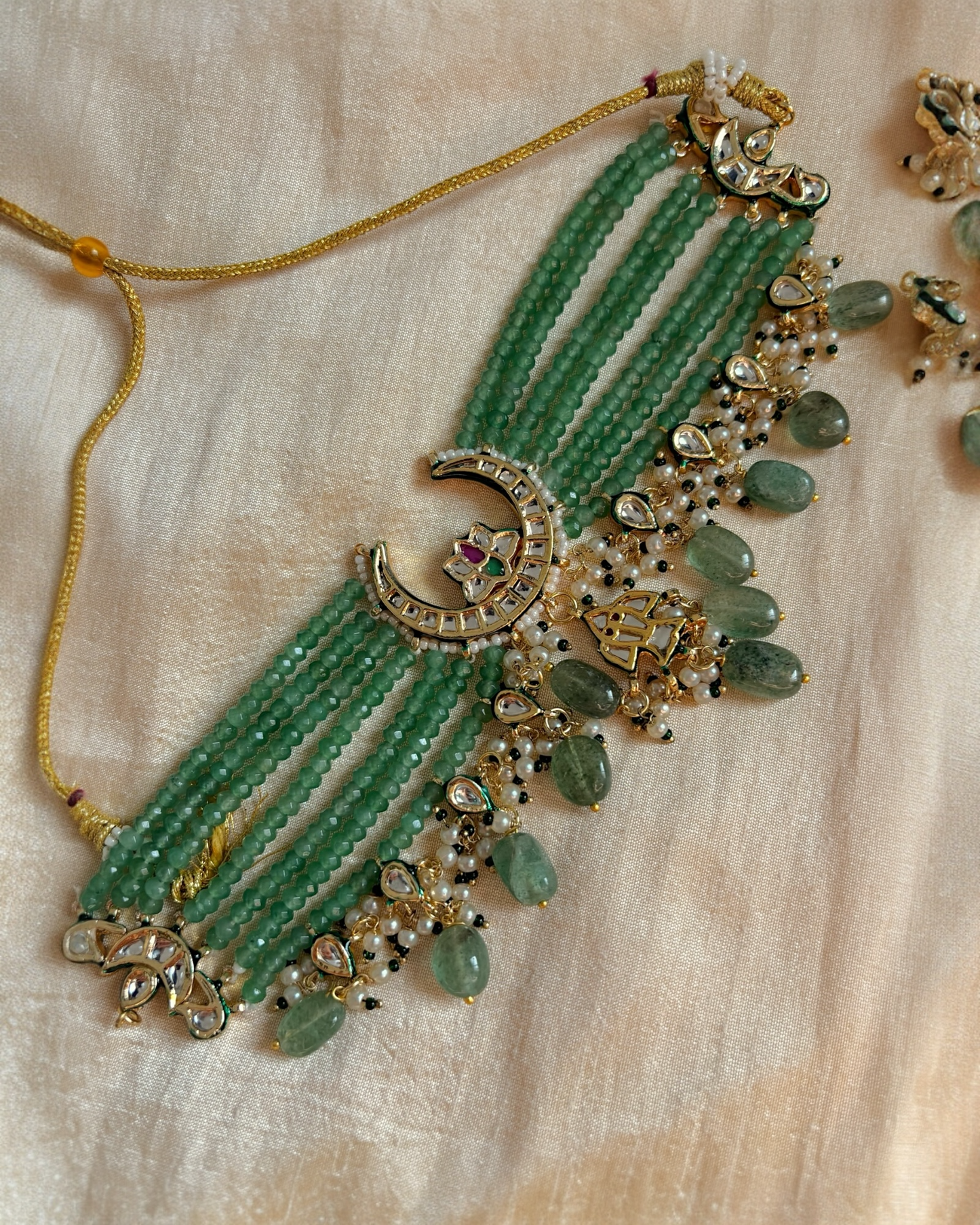 Rhea Kundan Choker set