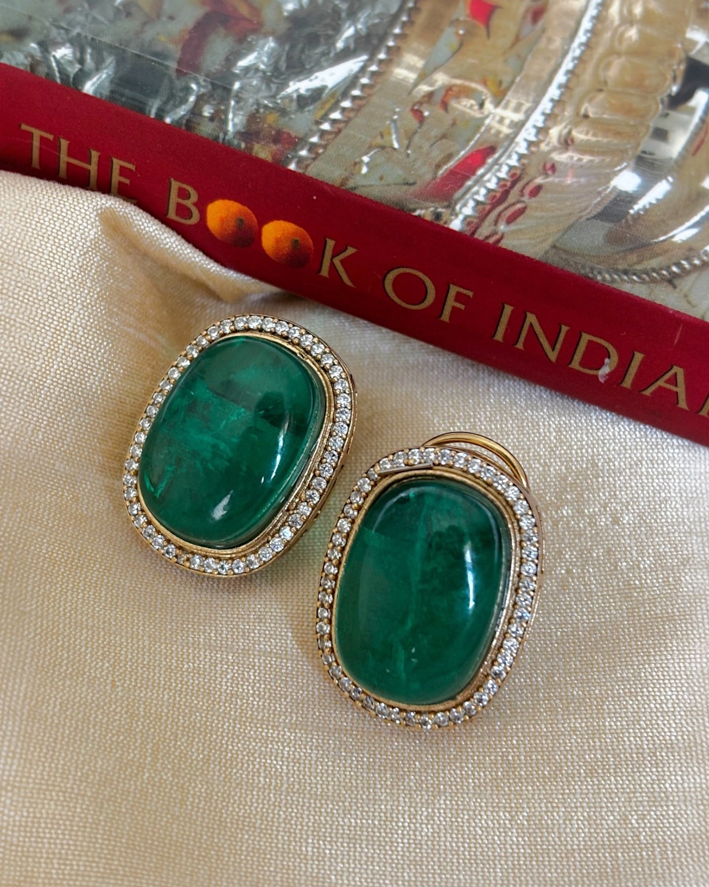 Rohini Hasli Set with studs
