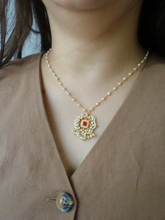 Red Kundan Moti Necklace