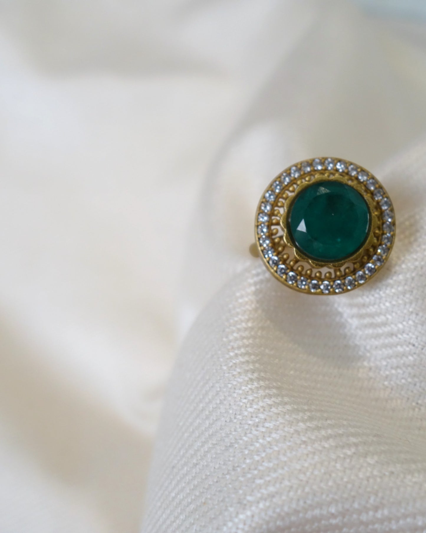 Gyana Emerald Ring