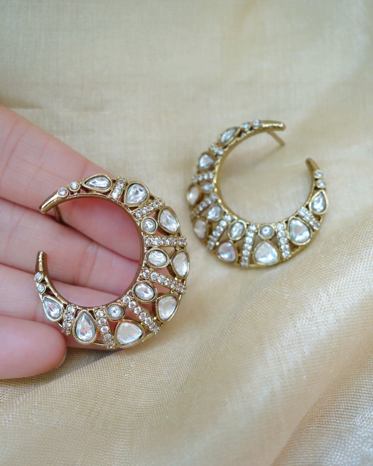 Chaand Kundan Studs