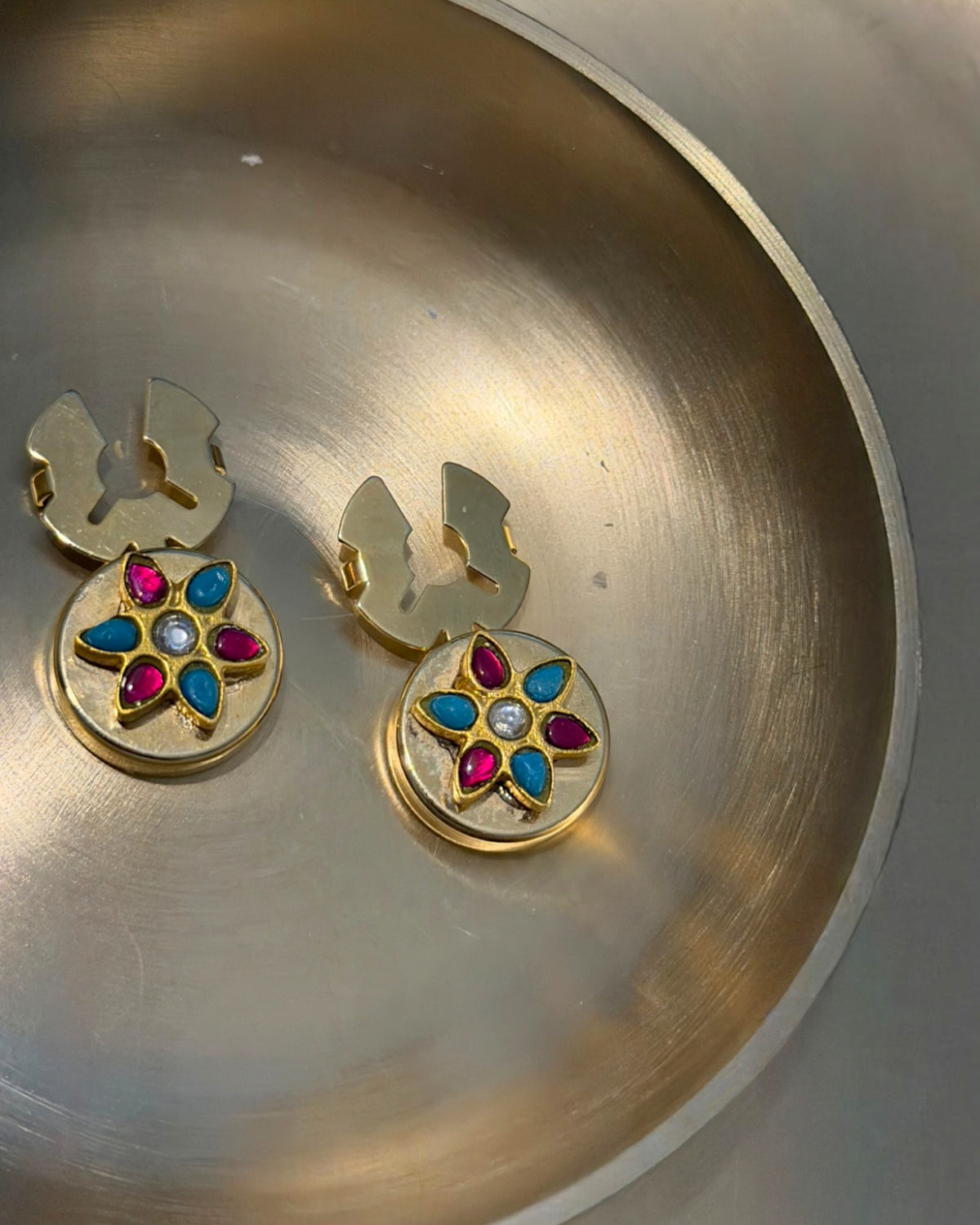 Kashi Kundan button clip (set of 2)