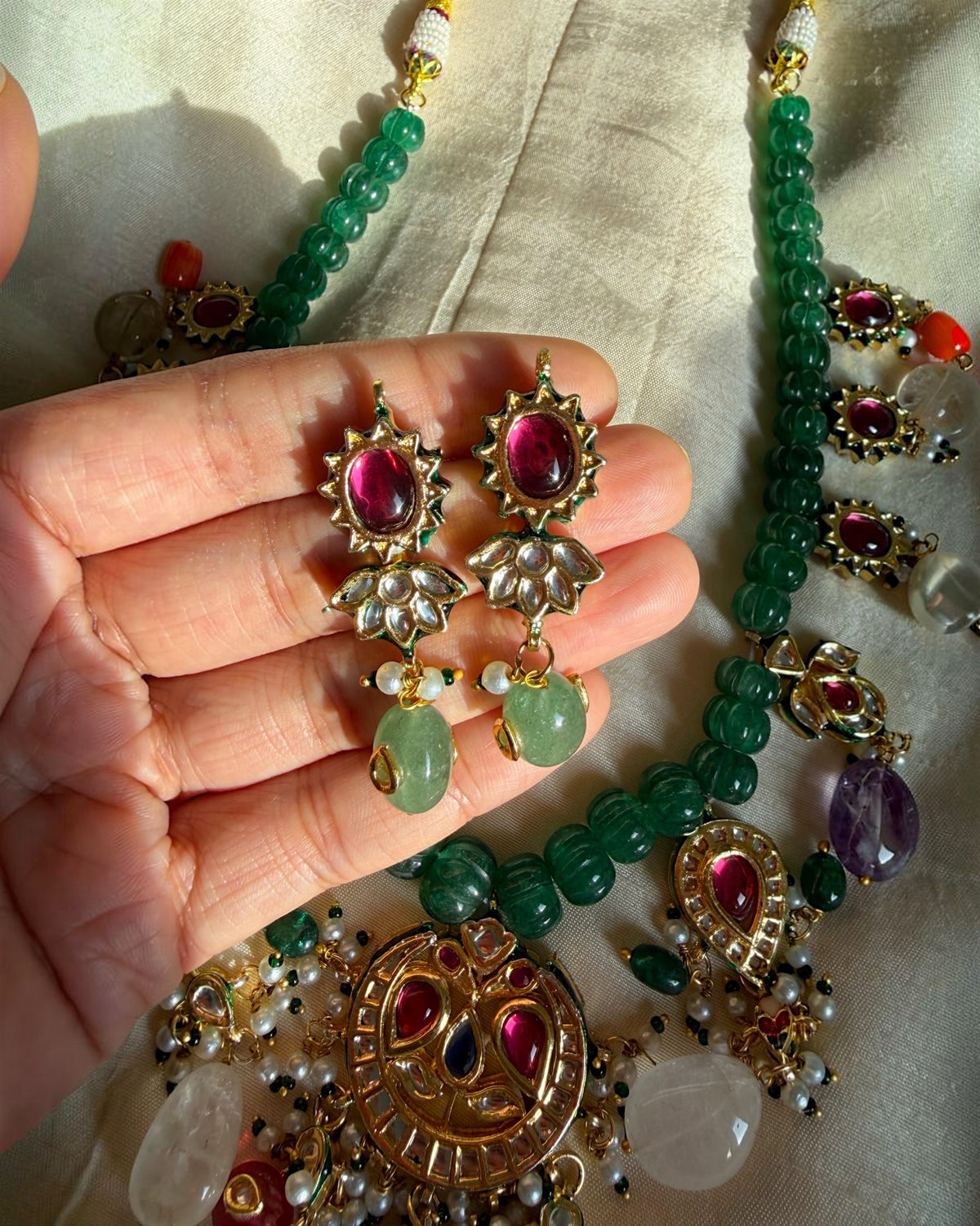 Gayatri Kundan Necklace set