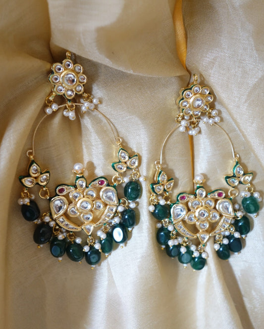 Aashi Long Kundan Chandbaalis