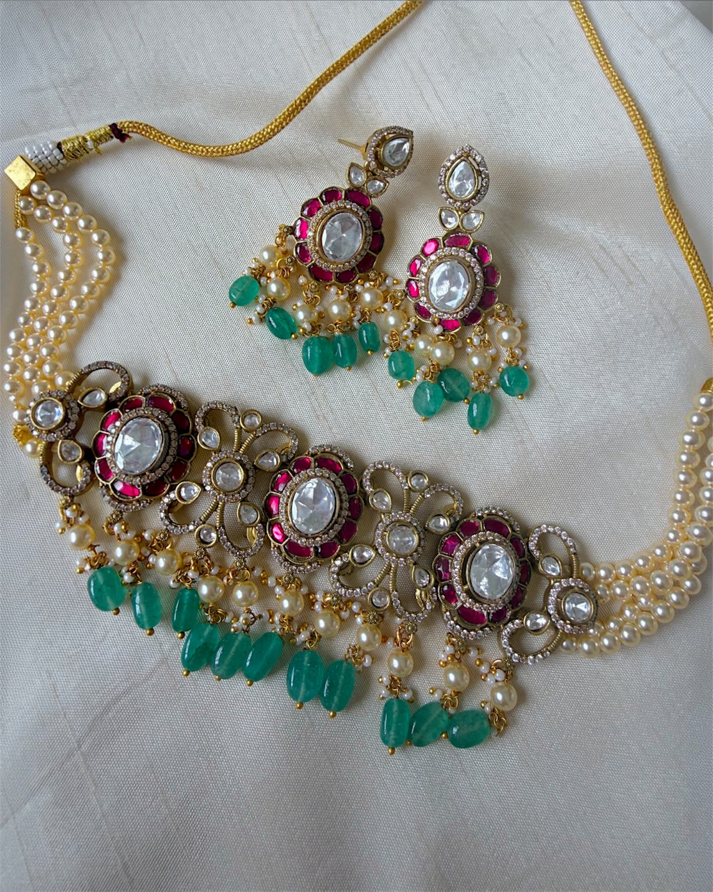 Rumi Kundan Choker set